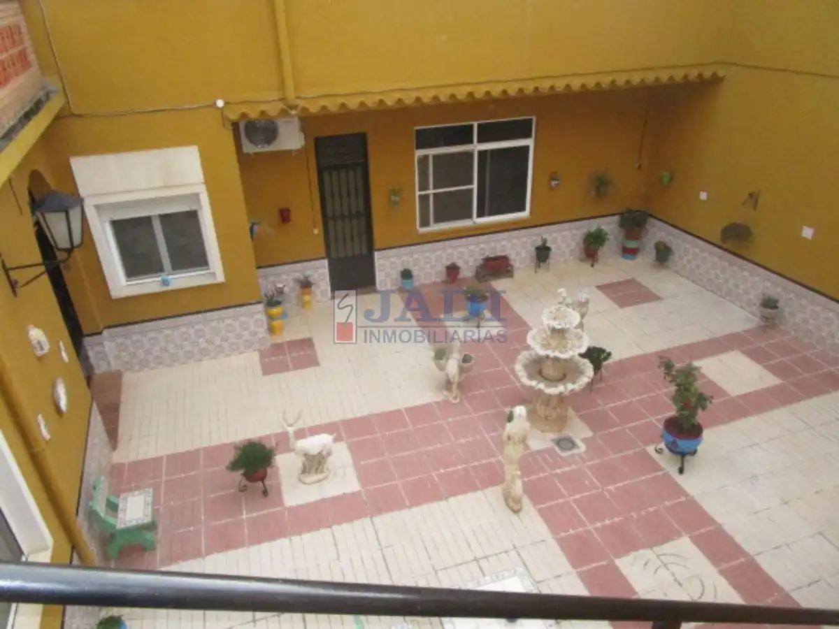 Casa con terrazza in vendita a Valdepeñas, imagen 2