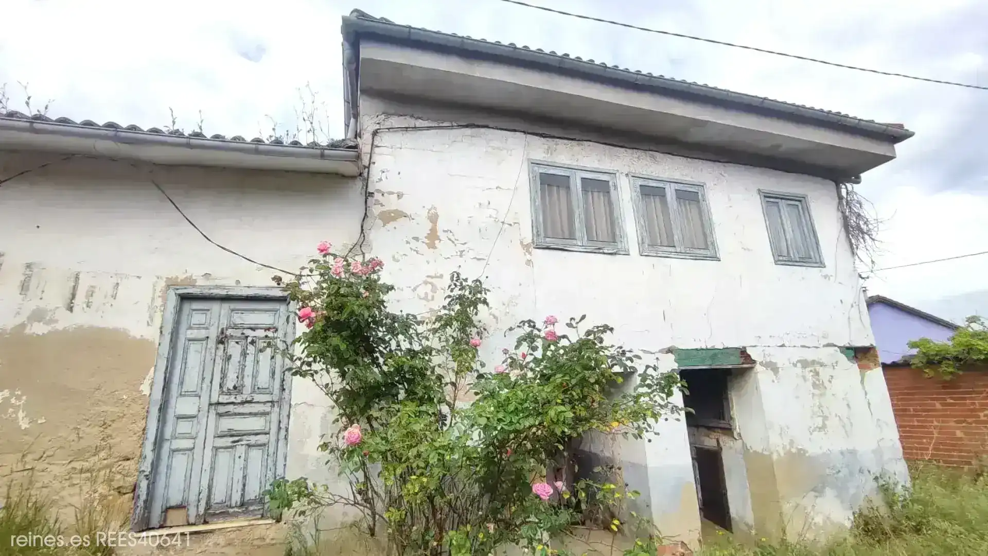 Vista exterior de Casa o xalet en venda en Grado