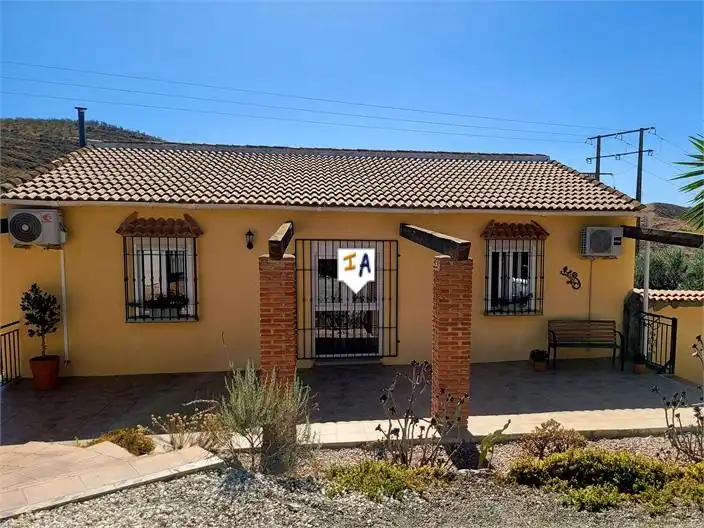 Exterior view of Houses for sale in Valle de Abdalajís  with Air Conditioner and Storage room