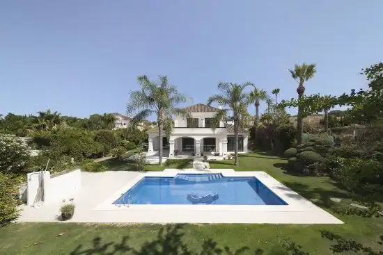 Villa mit Pool zum Verkauf in Sotogrande Costa, imagen 2