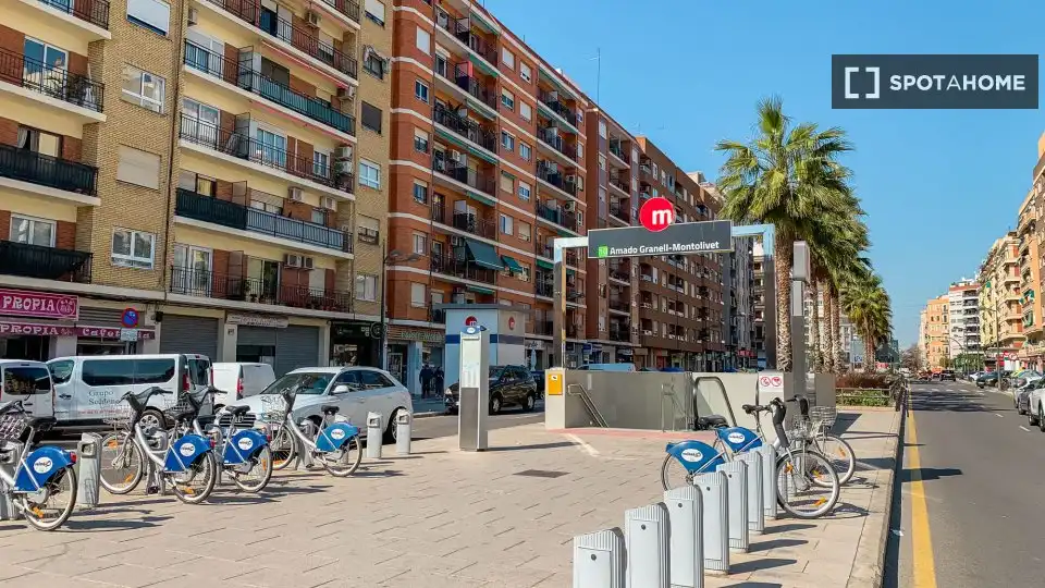 Wohnung mit Terrasse zur Miete in Quatre Carreres, imagen 18