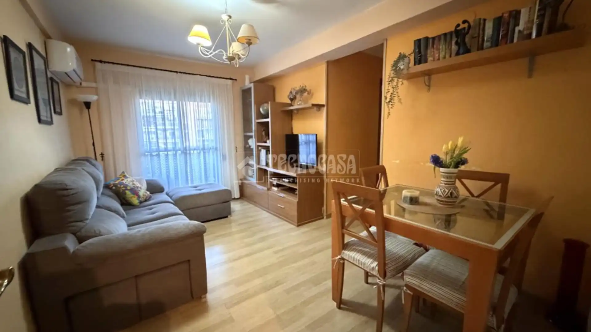 Living room of Flat for sale in Alcalá de Henares  with Air Conditioner and Terrace