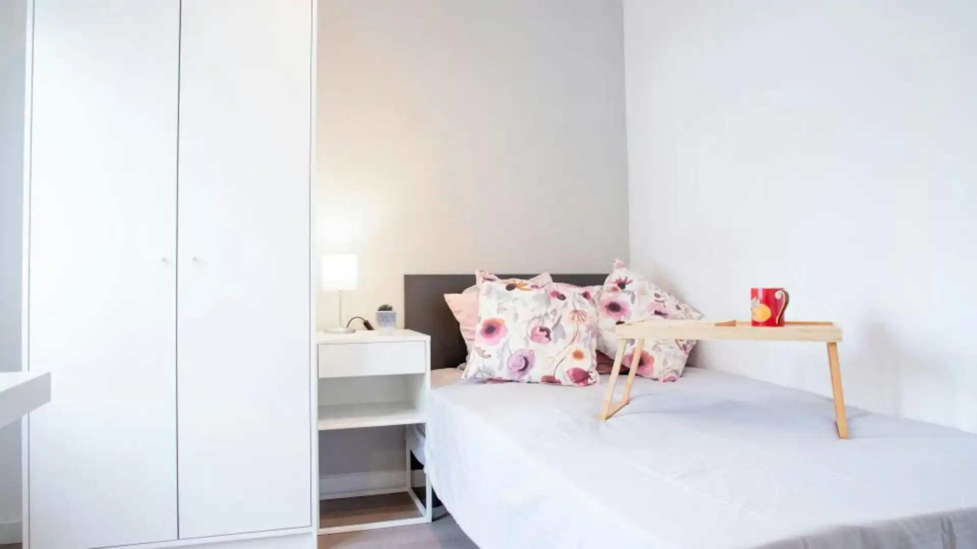 Bedroom of Flat for rent in Madrid  with Heating, Furnished and Washing machine