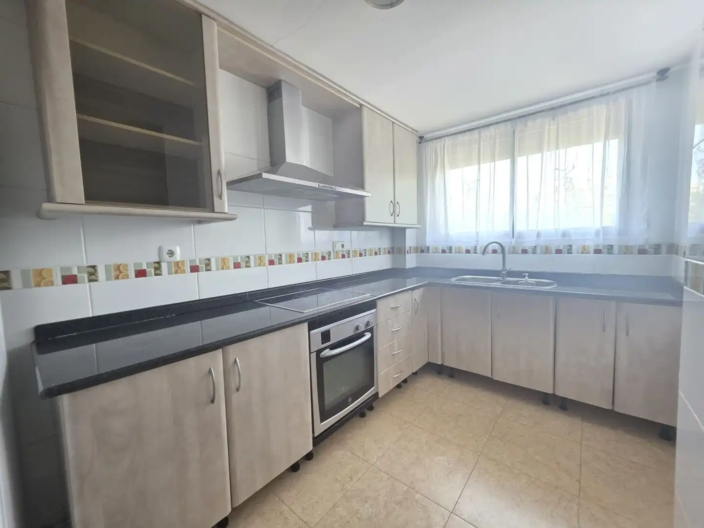 Cocina de Piso de alquiler en La Vall d'Uixó con Terraza