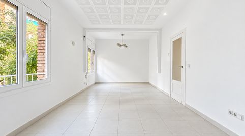 Foto 2 de Piso en venta en El Baix Guinardó, Barcelona Capital