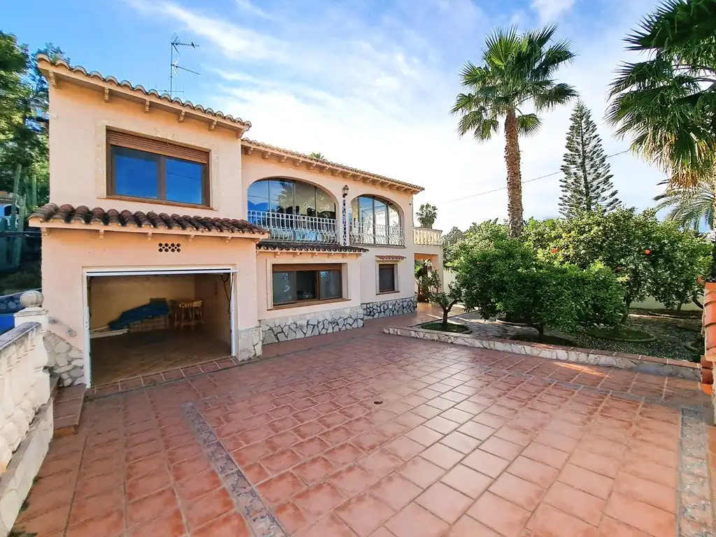 Exterior view of Houses for sale in Dénia  with Heating, Private garden and Terrace