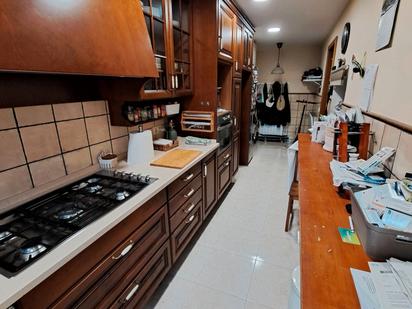 Cuina de Casa adosada en venda en Mataró amb Aire condicionat, Calefacció i Parquet