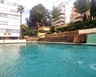 Swimming pool of Study for sale in  Madrid Capital  with Air Conditioner and Private garden