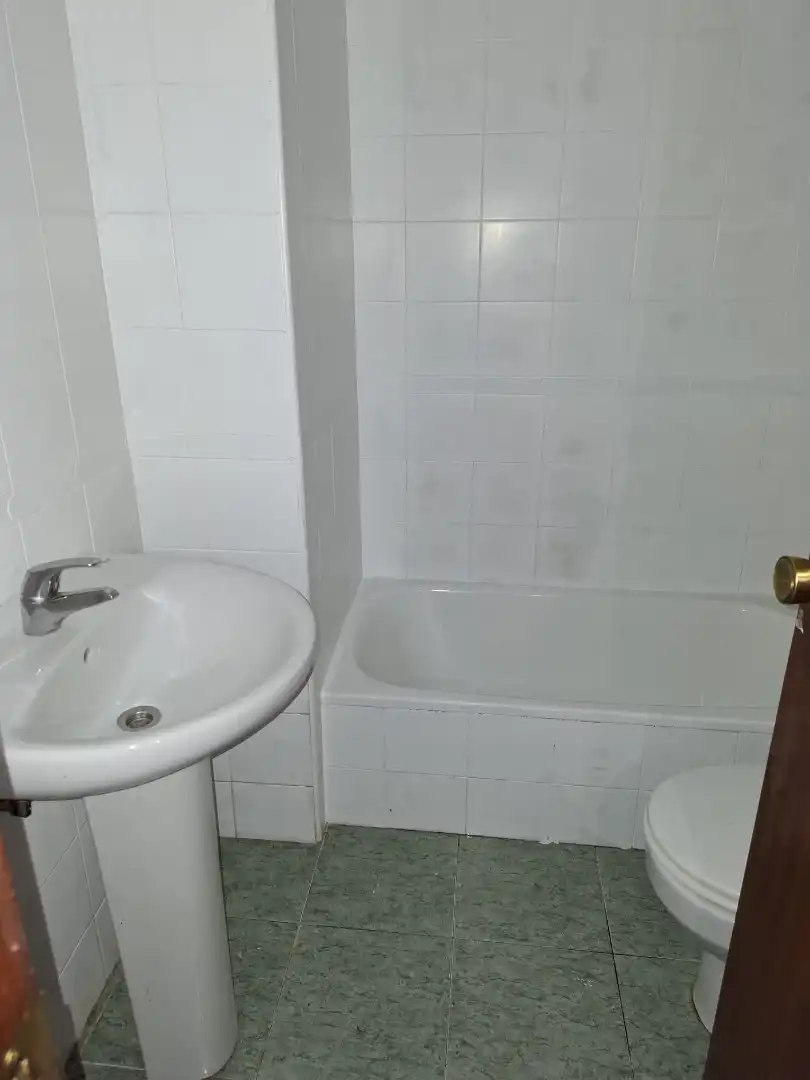 Bany de Pis en venda en Valencia amb Aire condicionat, Jardí privat i Forn