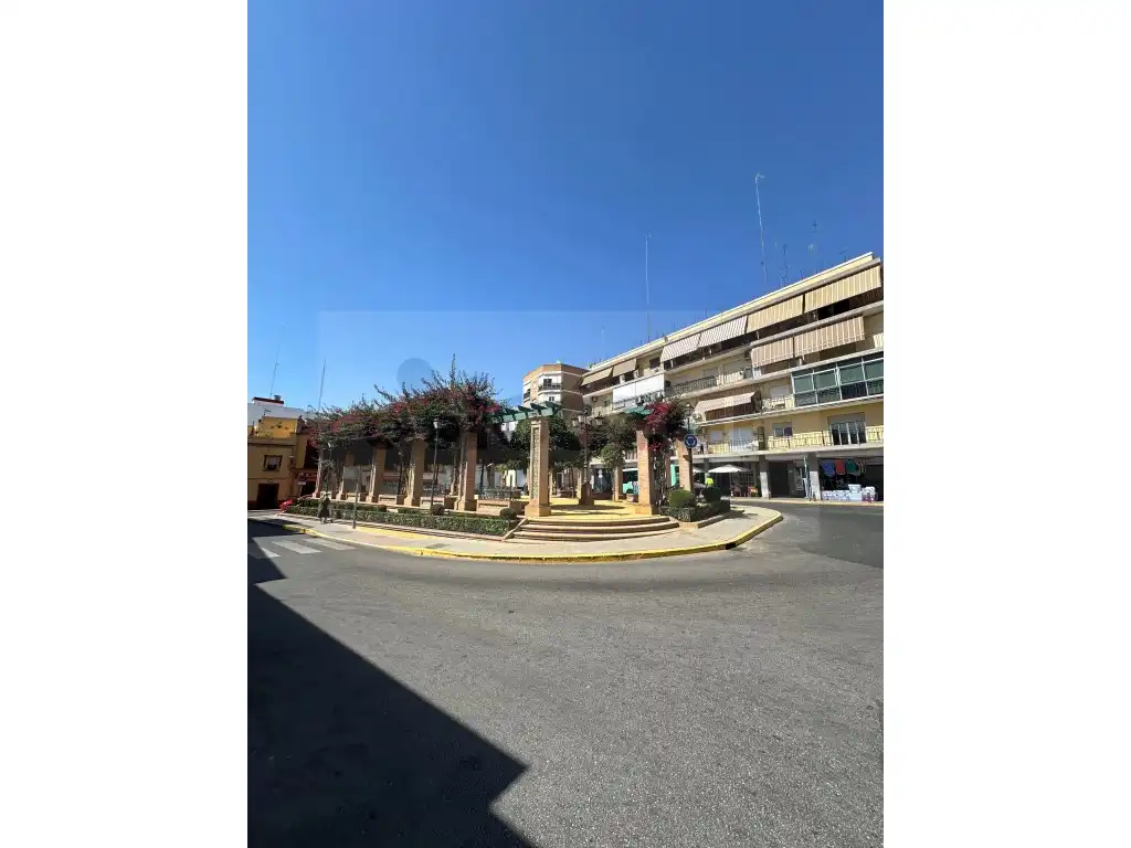 Vista exterior de Piso en venta en Alcalá de Guadaira