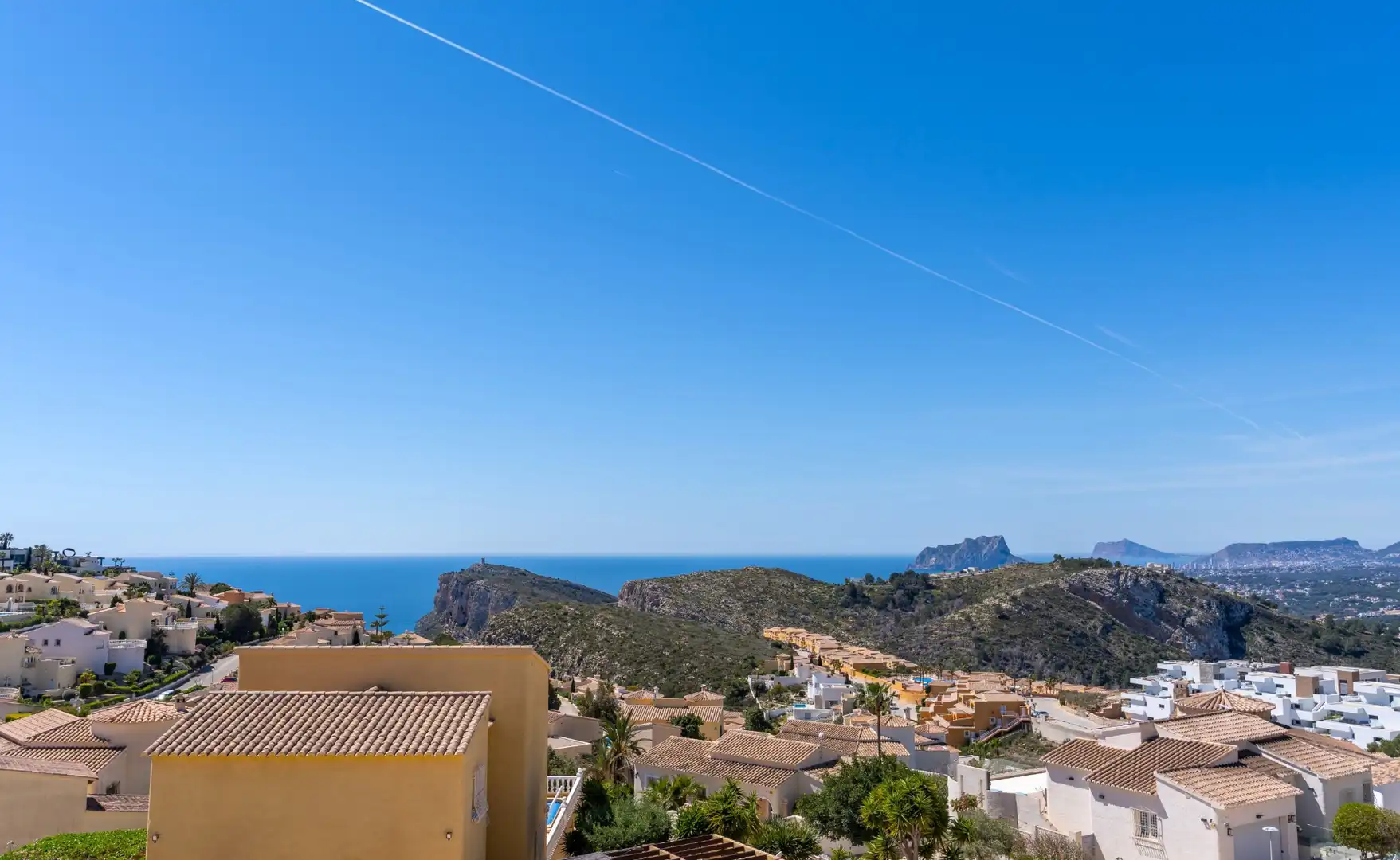 Vista exterior de Casa o xalet en venda en Benitachell / El Poble Nou de Benitatxell amb Aire condicionat, Calefacció i Jardí privat