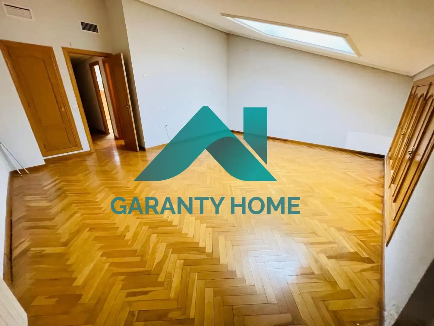 Piso en venta en Cáceres con Aire acondicionado, Calefacción y Parquet