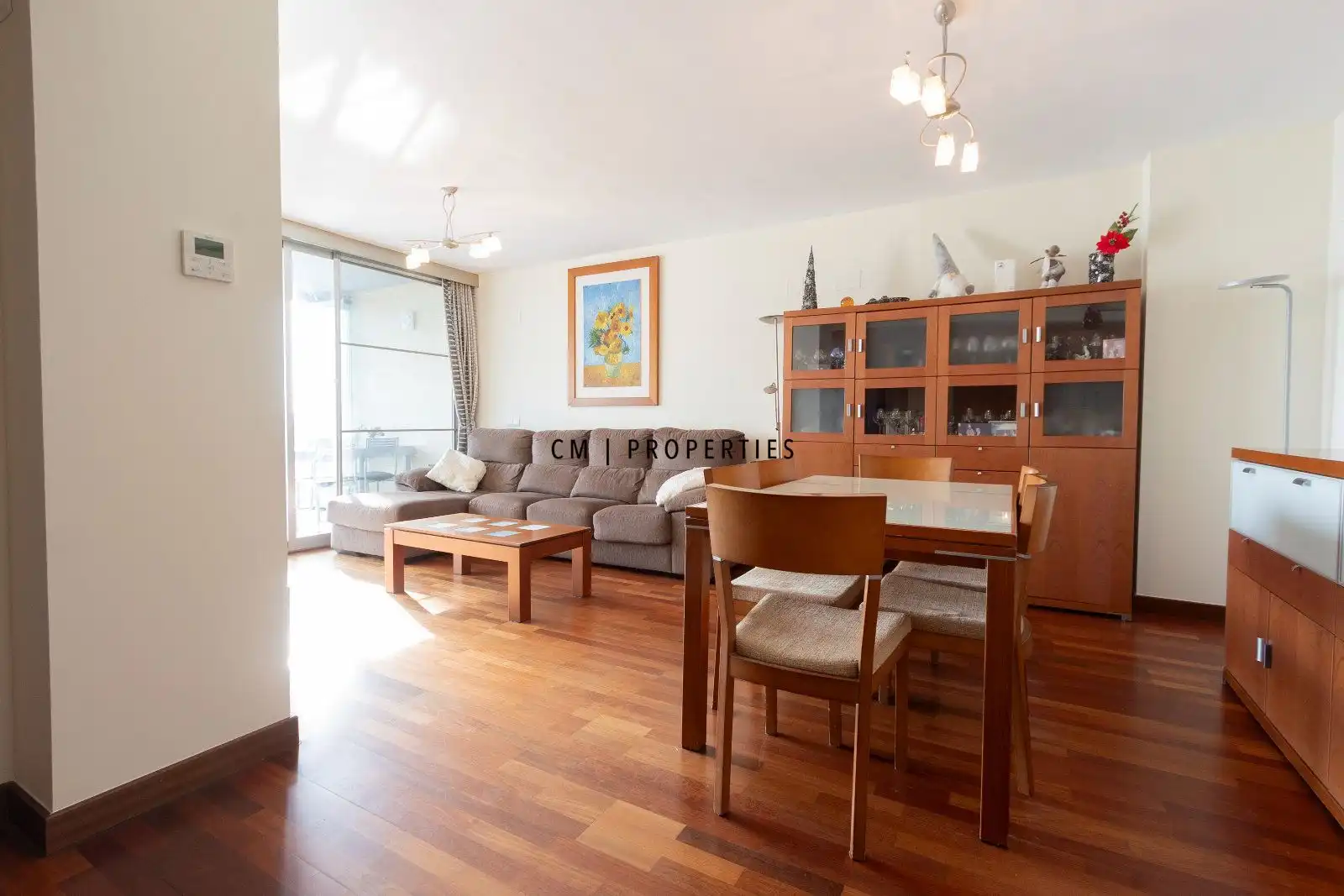 Sala d'estar de Pis en venda en Valencia amb Aire condicionat, Calefacció i Terrassa
