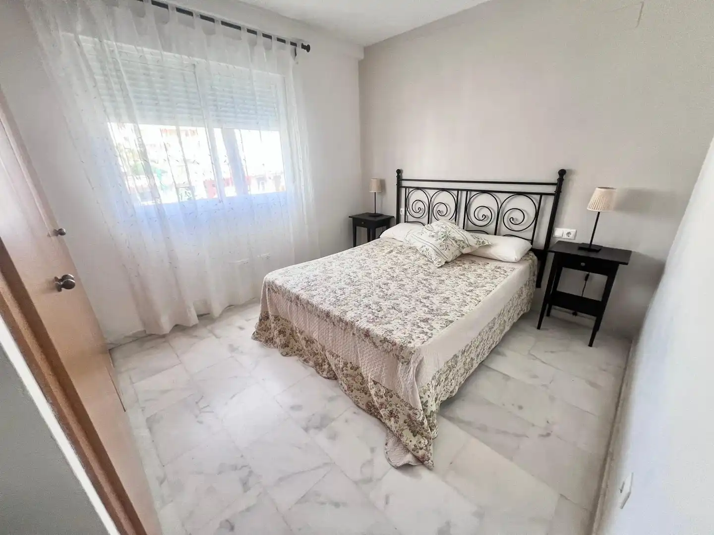 Habitación de Piso en venta en Isla Cristina con Aire acondicionado, Terraza y Trastero
