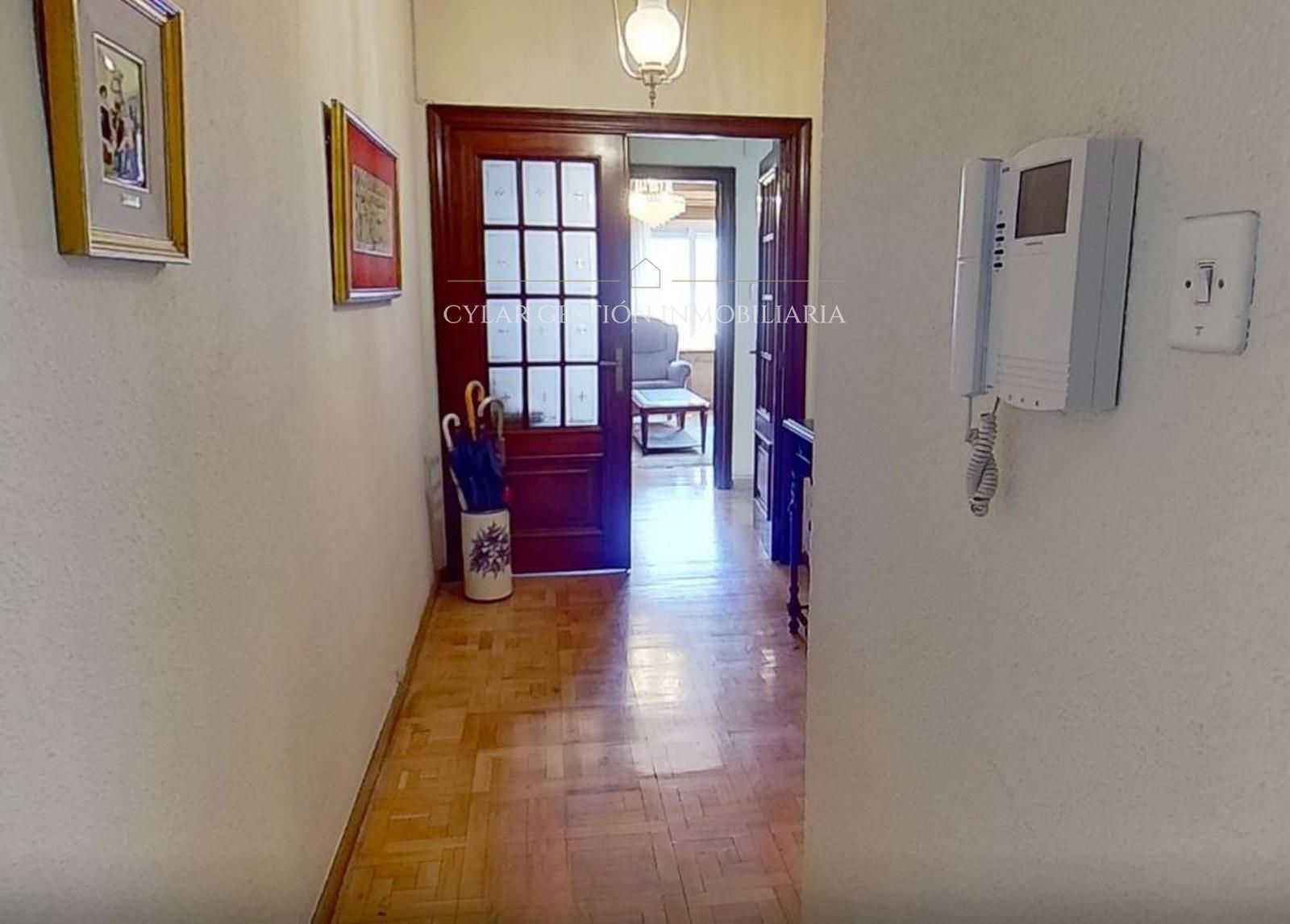 Flat for sale in Salamanca Capital  with Heating, Terrace and Furnished