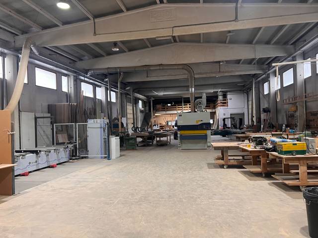 Nave industrial en Venta en Cassà de la Selva