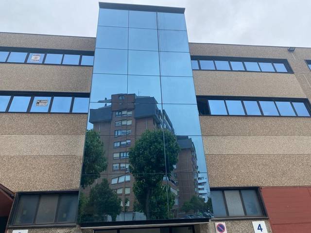 Oficina en Alquiler en Lamiako - Txopoeta