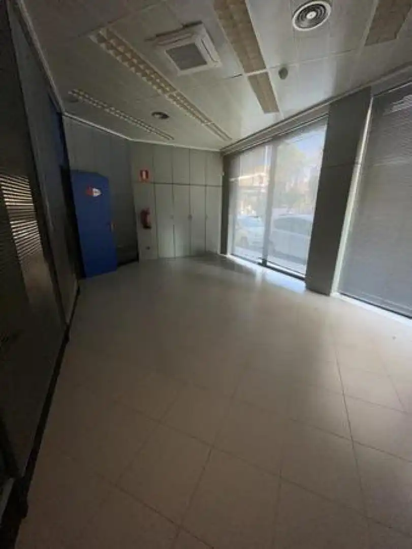 Local comercial de lloguer a Puerto de Sagunto, imagen 5