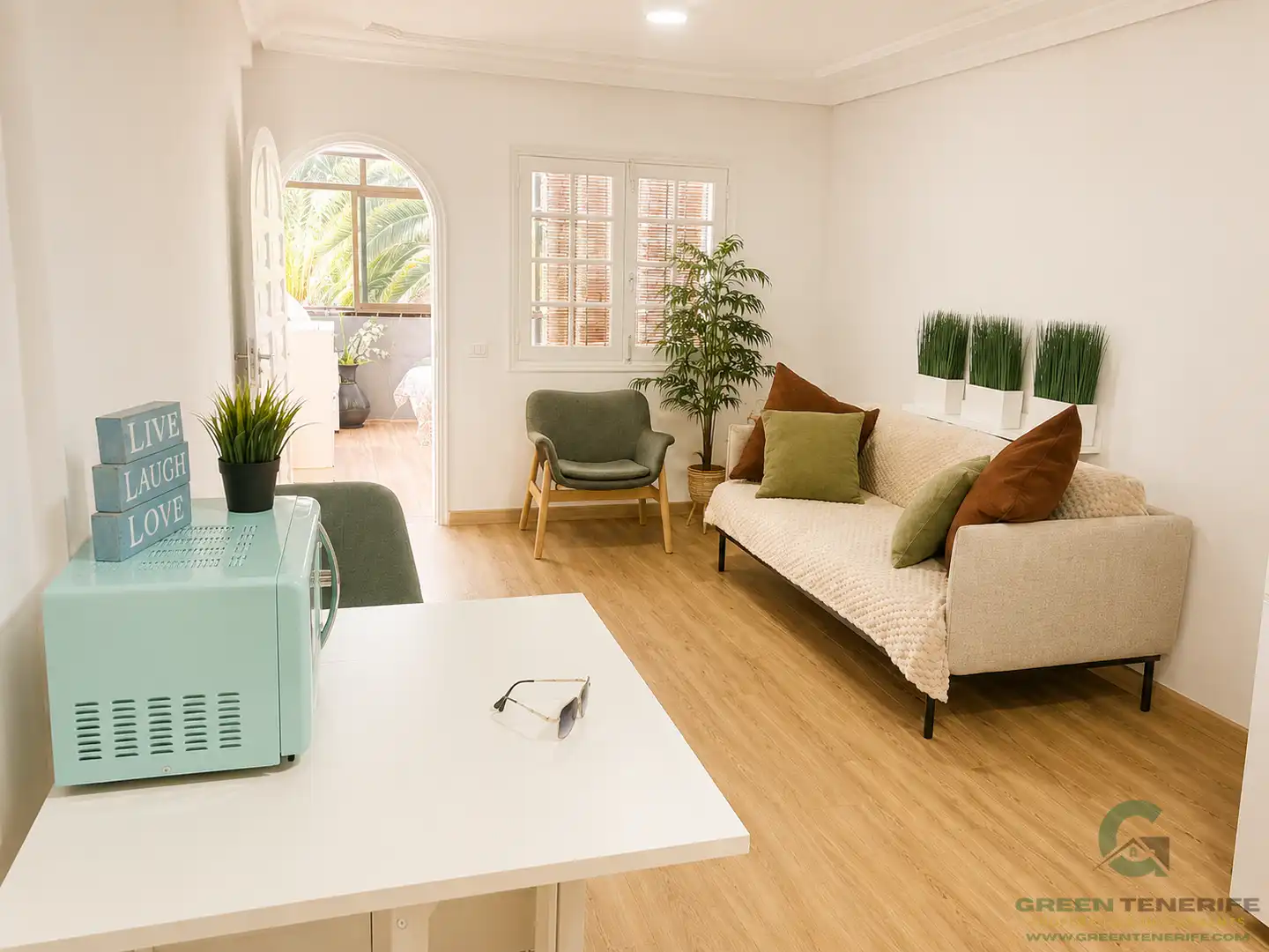 Living room of Flat for sale in Arona  with Storage room and Furnished