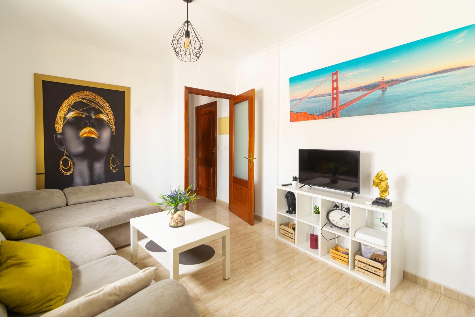Living room of Flat to rent in El Puerto de Santa María  with Air Conditioner, Heating and Balcony