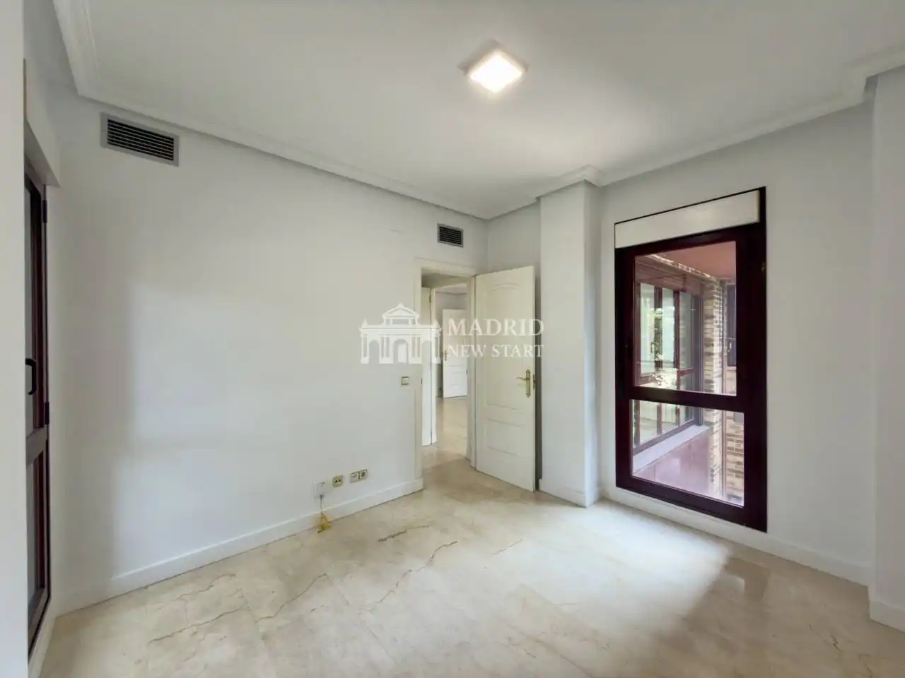 Habitación de Piso de alquiler en Ciudad Lineal