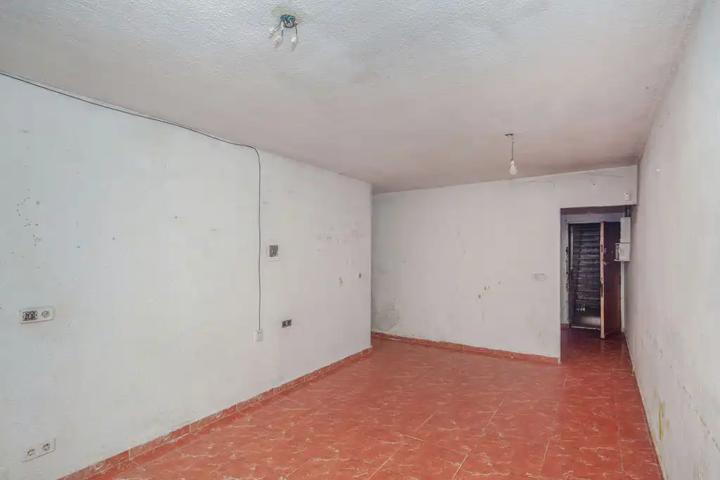 Piso en venta en C/ Llevant, La Mina