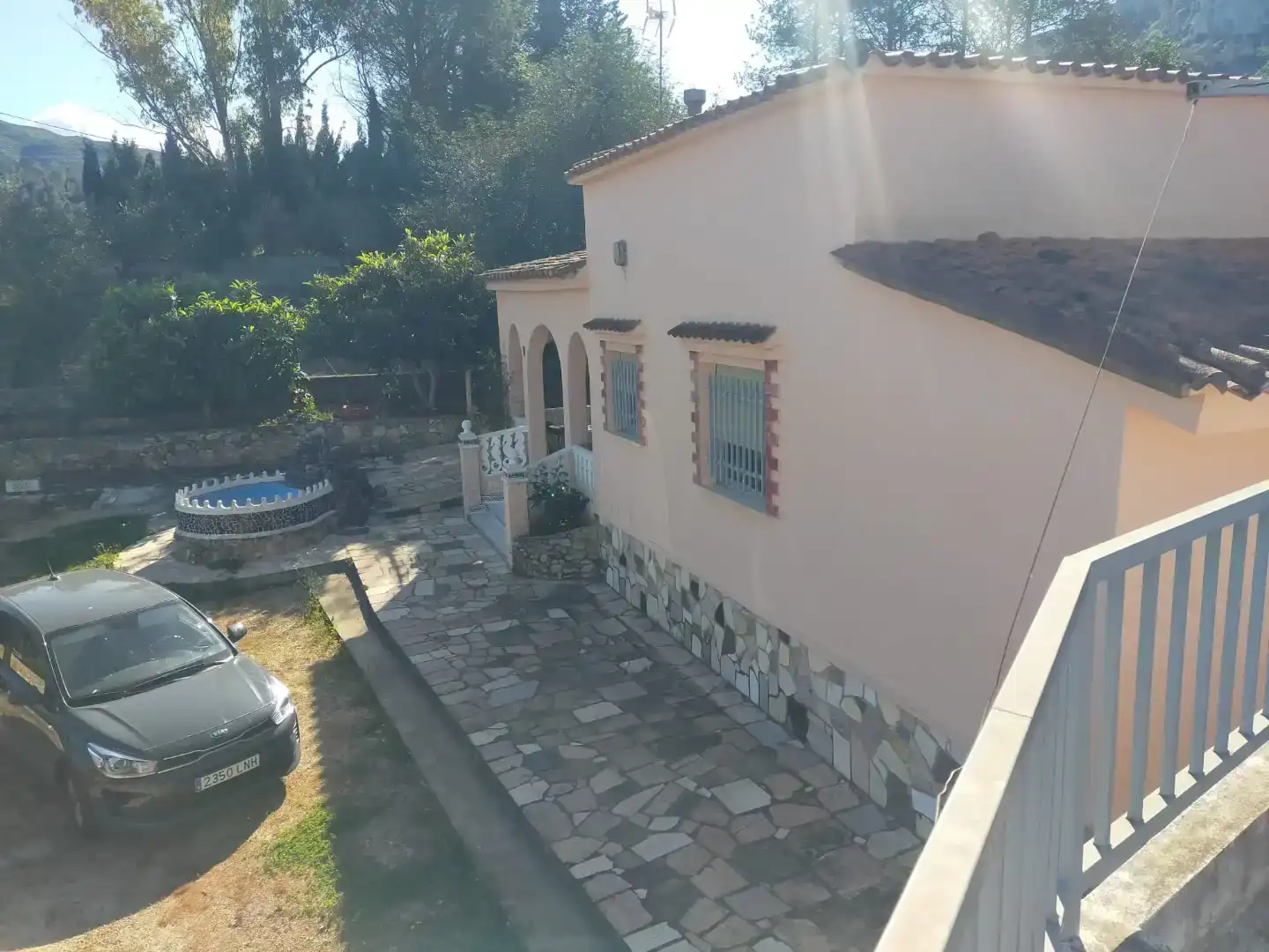 Vista exterior de Finca rústica en venda en Simat de la Valldigna amb Aire condicionat, Piscina i Balcó