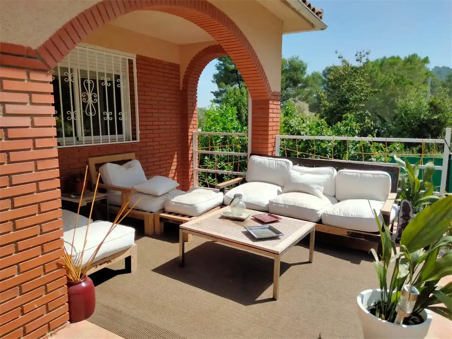 Terrassa de Casa o xalet en venda en Canyelles amb Aire condicionat