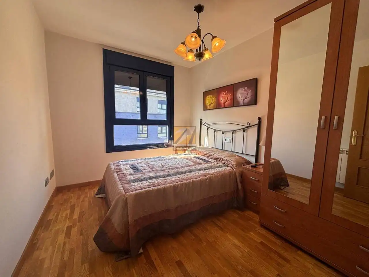 Schlafzimmer von Wohnung zum Verkauf in Gijón  mit Heizung, Abstellraum und Möbliert