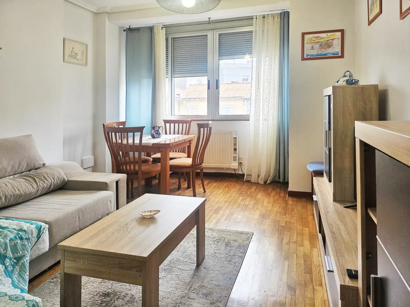 Living room of Flat for rent in A Coruña Capital   with Heating, Furnished and Oven