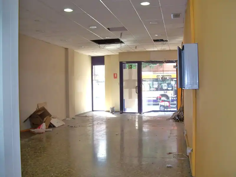 Local comercial en venda a Sur, imagen 9