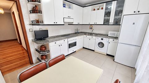 Foto 3 de Piso en venta en La Txitxarra - Murrieta - Parke Santurtzi, Santurtzi
