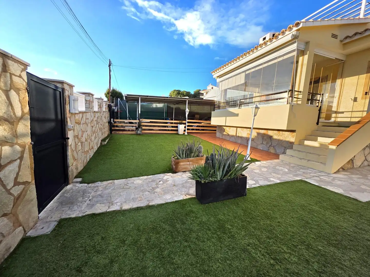 Terrassa de Casa o xalet en venda en Benicasim / Benicàssim amb Aire condicionat, Calefacció i Jardí privat