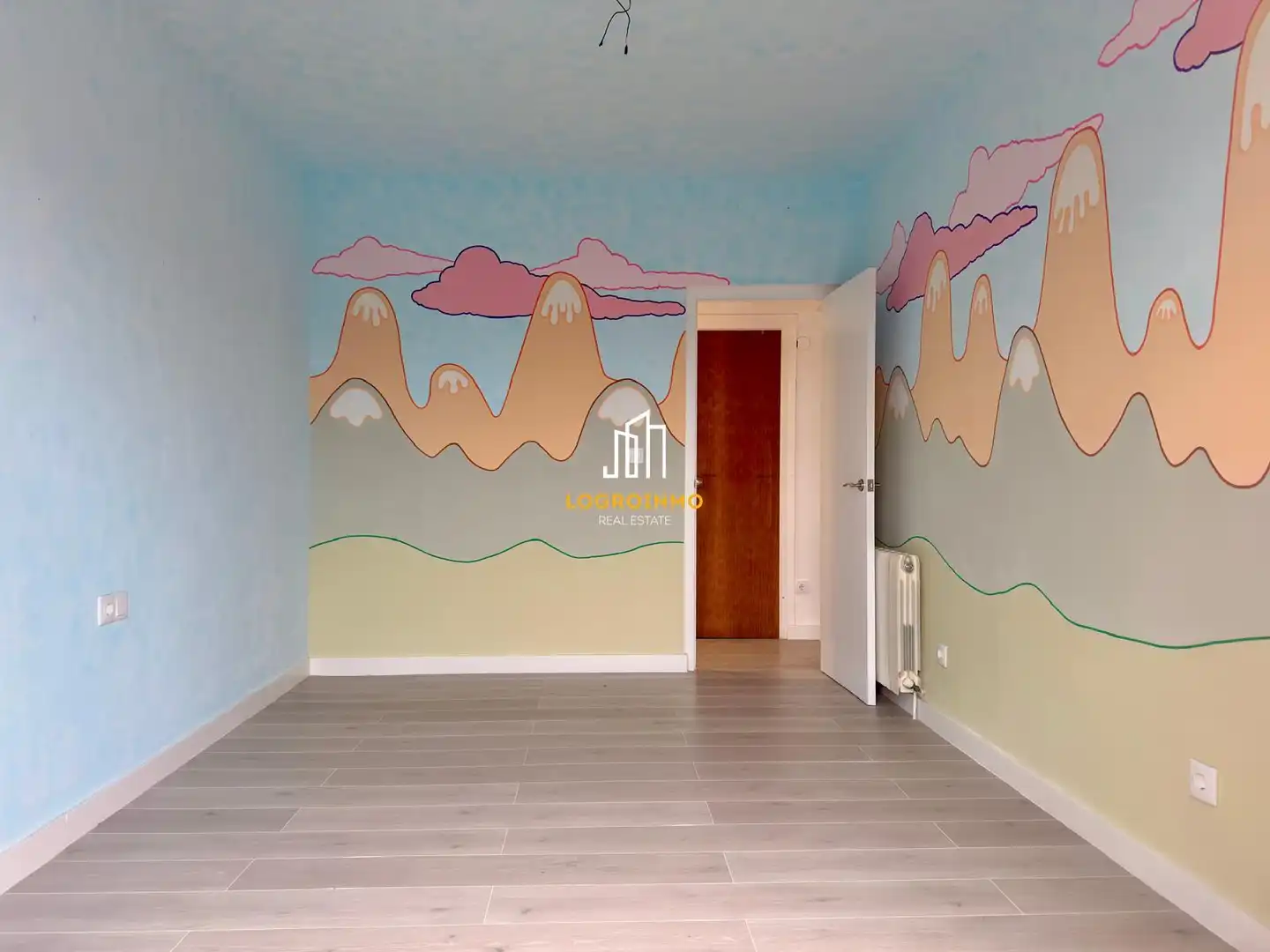 Bedroom of Houses for sale in Tricio  with Heating, Private garden and Parquet flooring