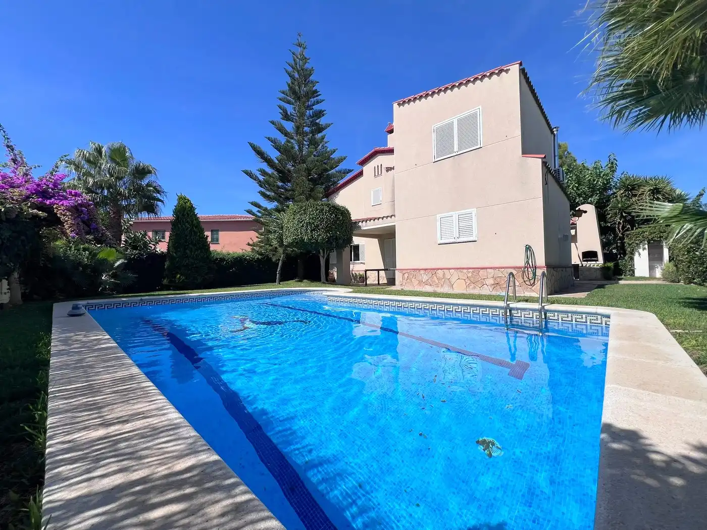 Villa avec piscine à vendre à Carrer Joaquim Sorolla, imagen 2