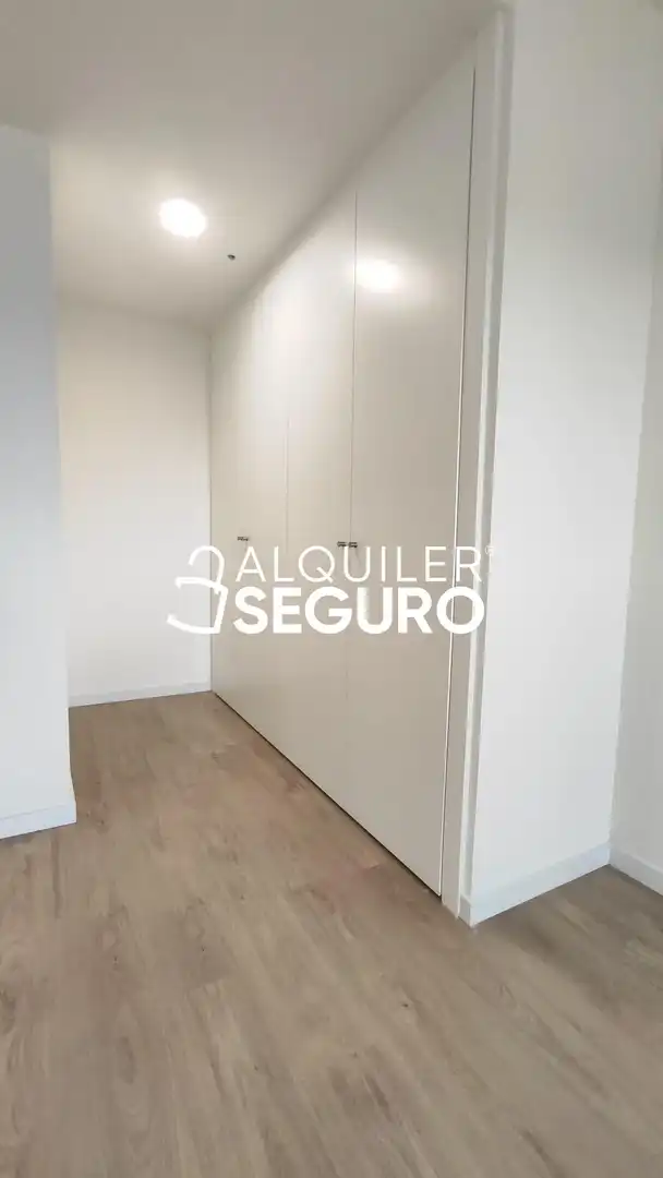 Habitación de Piso de alquiler en Valencia con Aire acondicionado, Calefacción y Terraza
