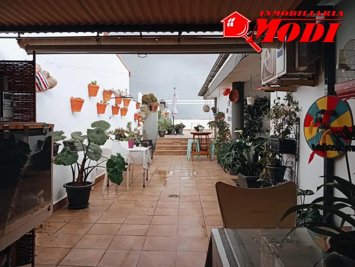 Local comercial en venda a Barrio de la Vega, imagen 5