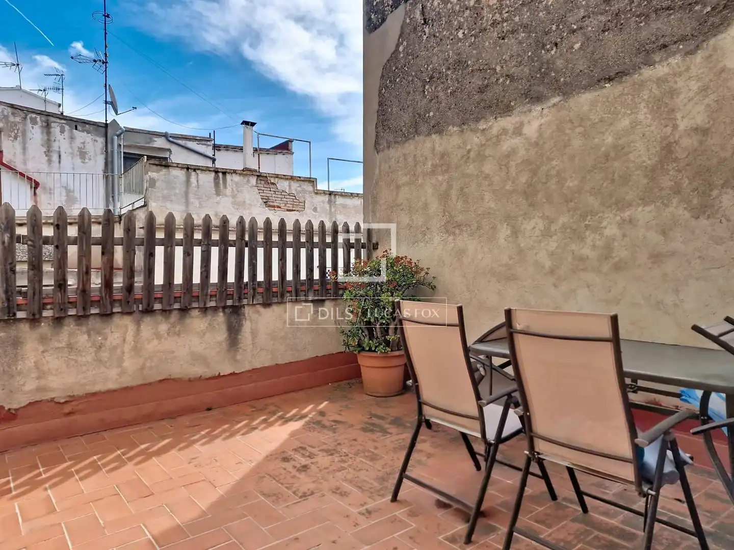 Terrassa de Casa o xalet en venda en Vilanova i la Geltrú amb Aire condicionat, Calefacció i Terrassa