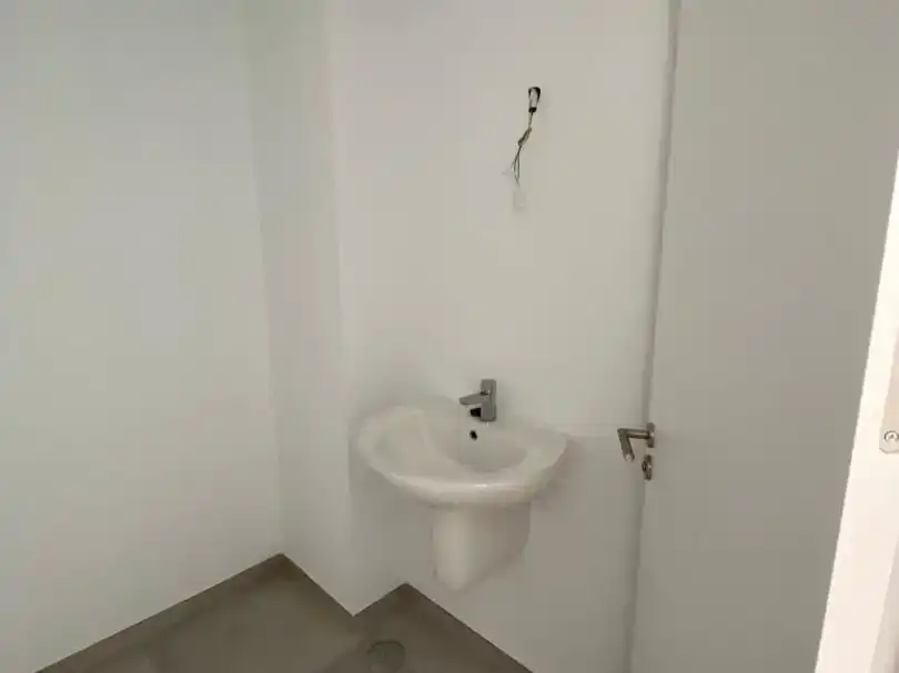Bany de Pis en venda en Las Palmas de Gran Canaria amb Piscina i Balcó