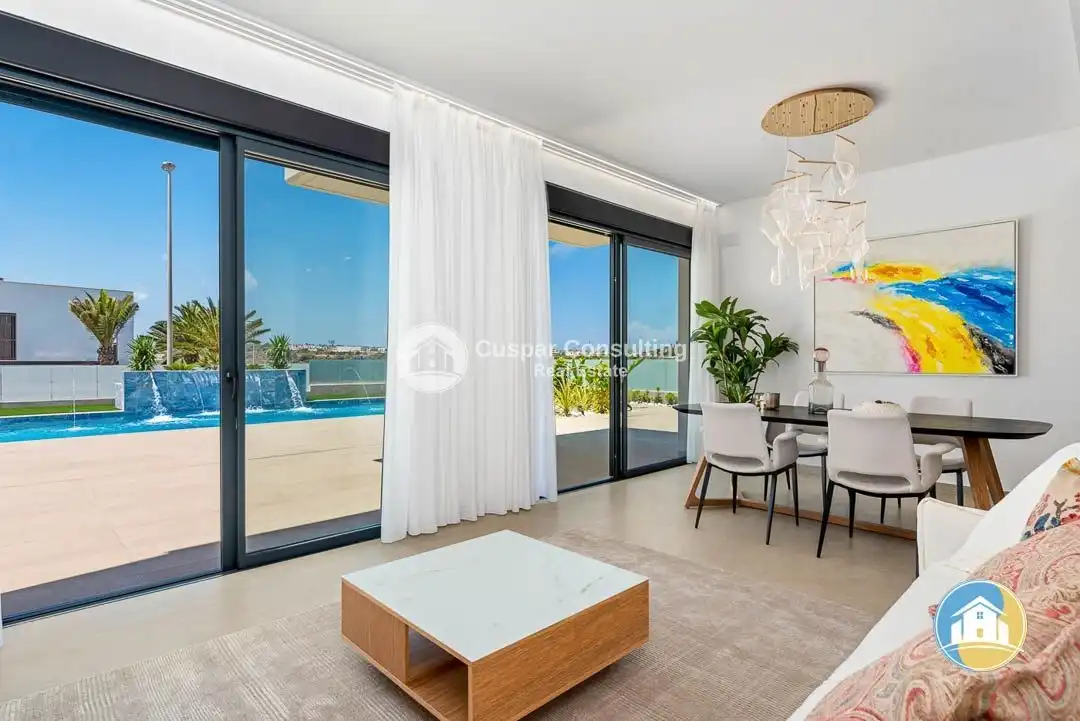 Detached house with pool for sale in Juan Marse, imagen 6