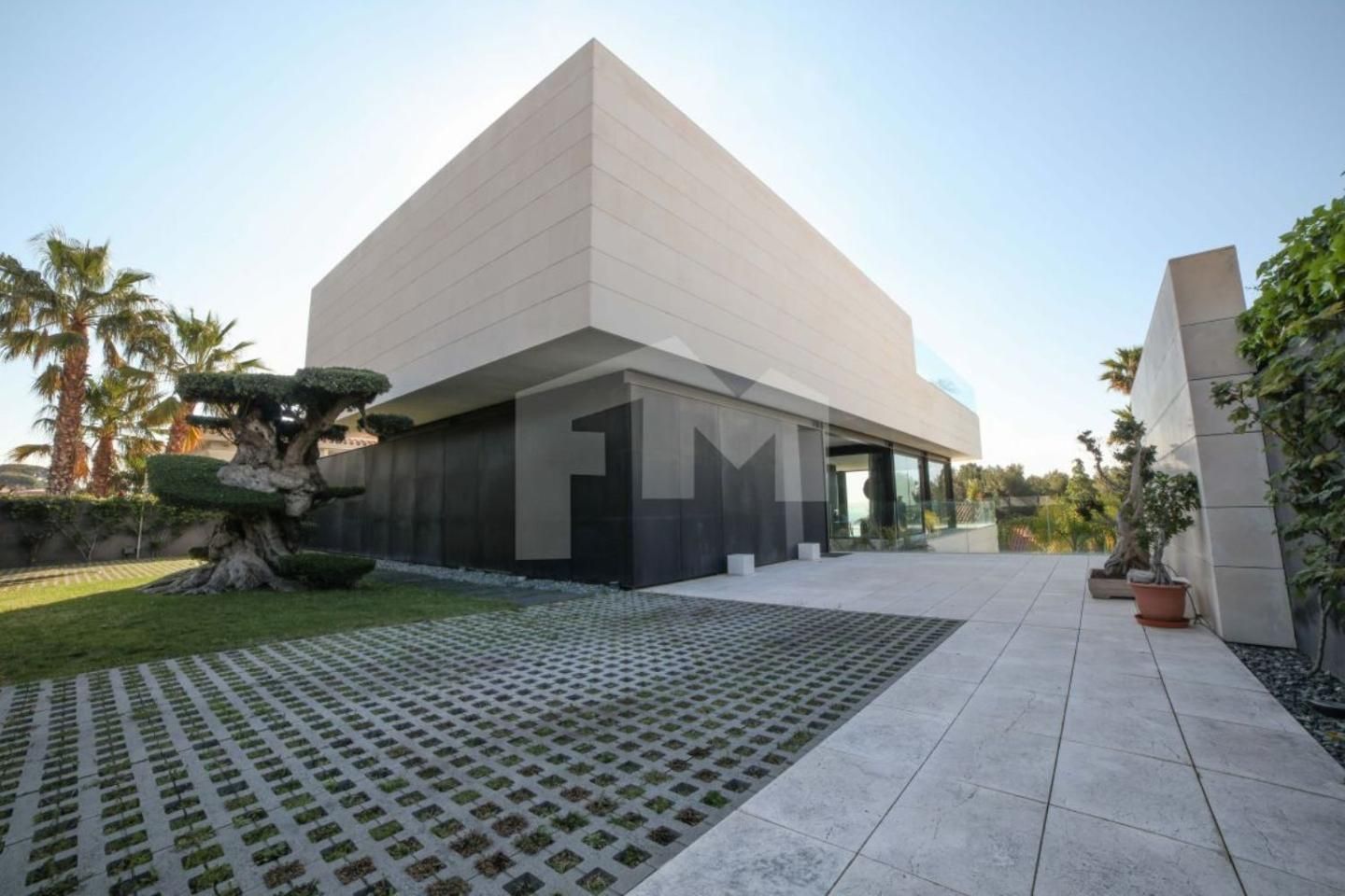 Vista exterior de Casa o xalet en venda en Teià amb Aire condicionat, Calefacció i Jardí privat