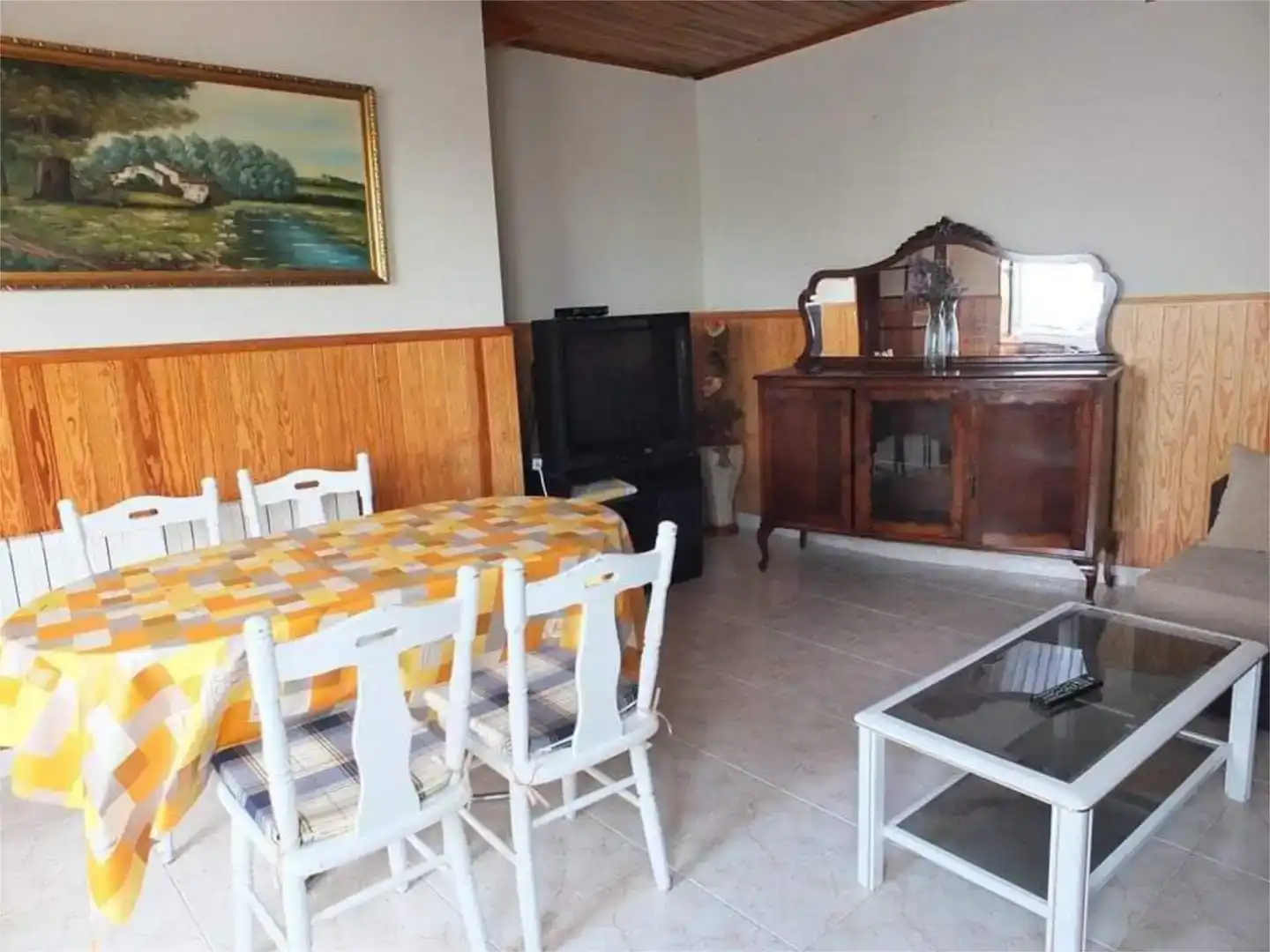 Menjador de Casa adosada de lloguer en Viveiro