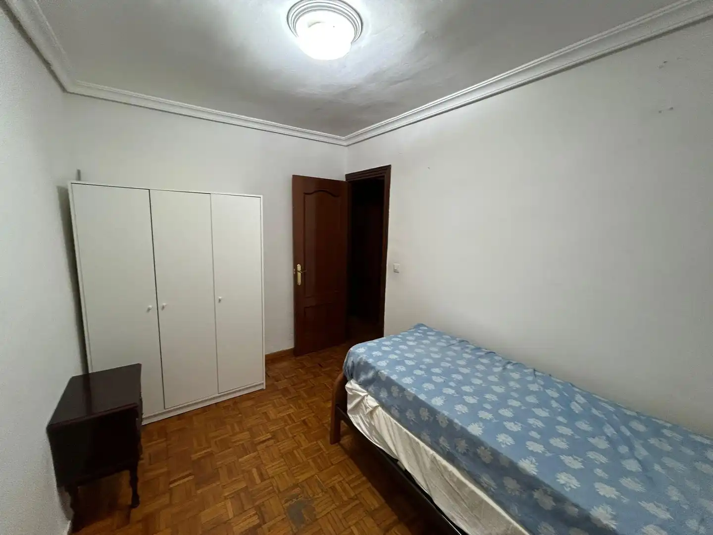 Bedroom of Flat for sale in Sevilla