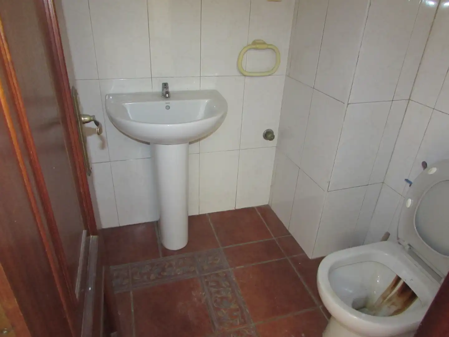 Baño de Local de alquiler en Culleredo con Aire acondicionado
