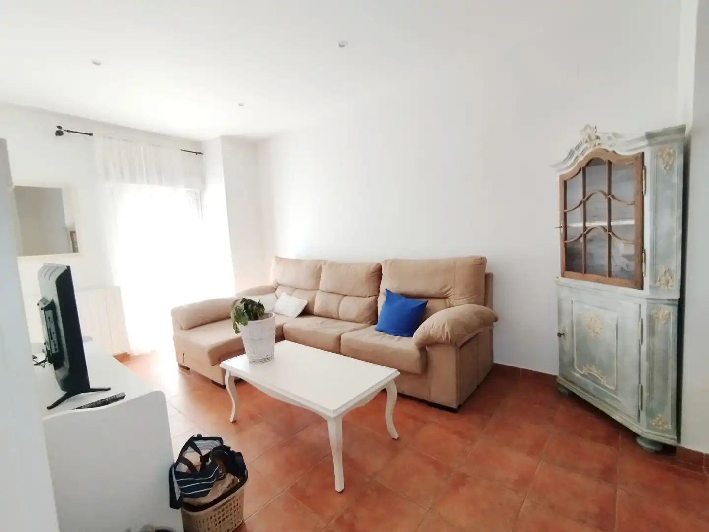 Living room of Flat for sale in Tomelloso  with Air Conditioner, Storage room and Furnished