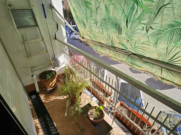 Piso con ascensor en venta en Calle Granada