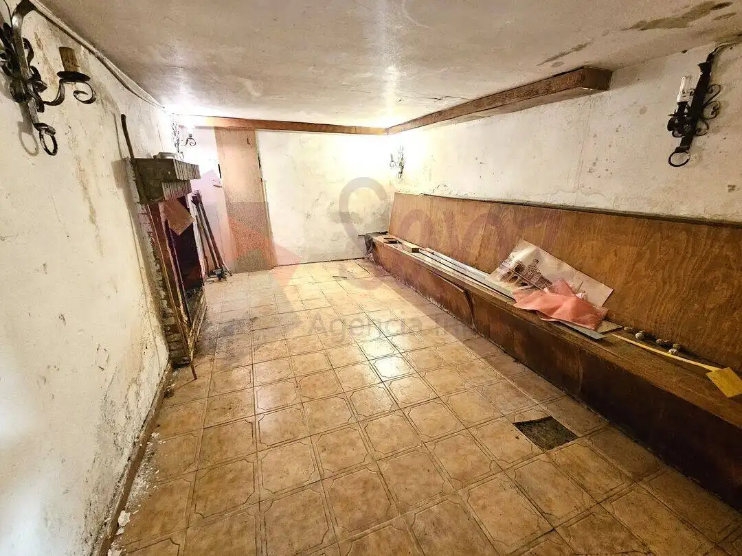 Geschaftsraum zum Verkauf in  Logroño