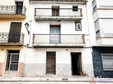 House with balcony for sale in San antoni 20