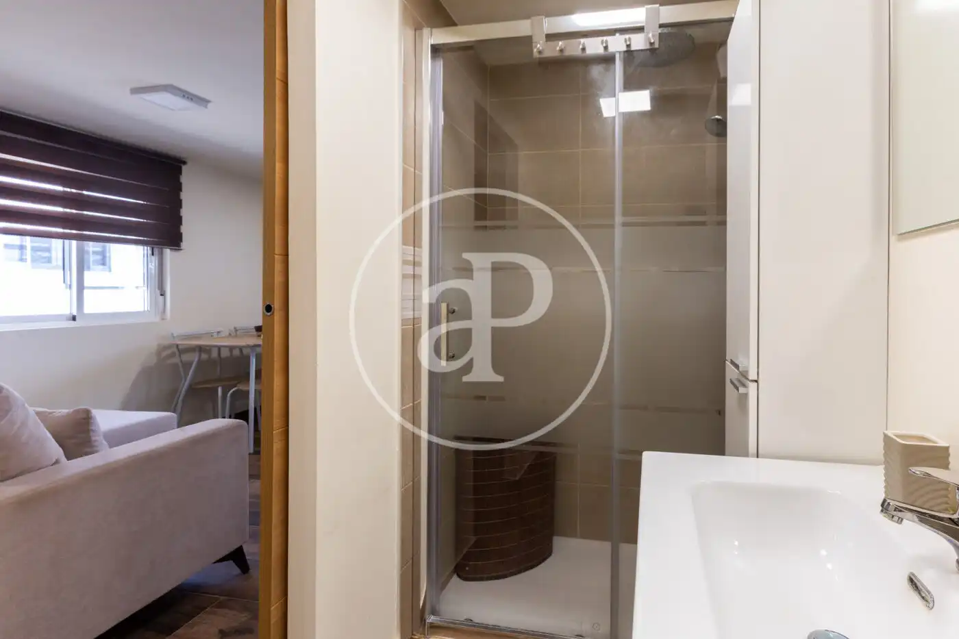 Baño de Casa o chalet en venta en La Pobla de Vallbona con Aire acondicionado, Jardín privado y Terraza
