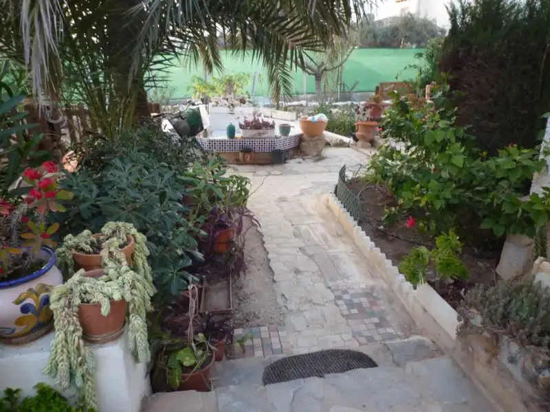 Chalet con jardín en venta en Calle Áncora 88, imagen 9